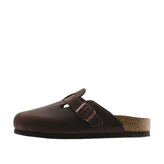 Unisex Birkenstock Boston Clog in Oiled Brown Leather